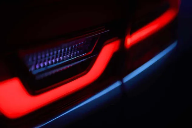 axess-jaguar-e-pace-led.jpg